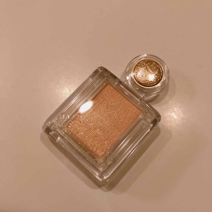 シャドーカスタマイズ/MAJOLICA MAJORCA/単色アイシャドウを使ったクチコミ(3枚目)