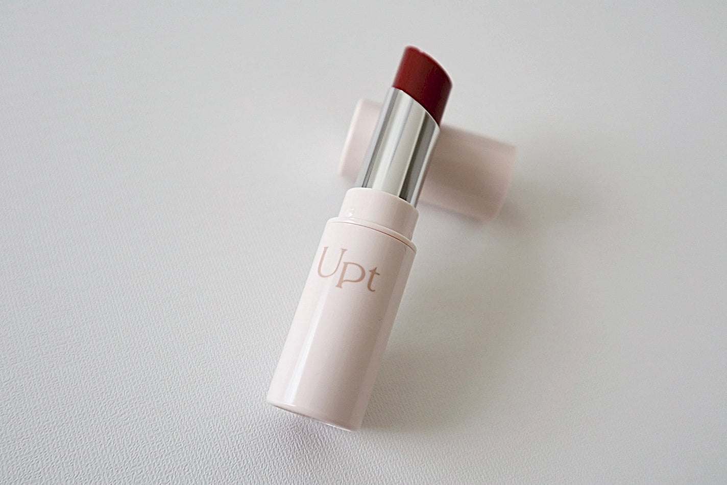 misato | VoCEアンバサダー on LIPS 「#pr#モニター私が選んだカラーは、「03コールドプラム」。小..」(1枚目)