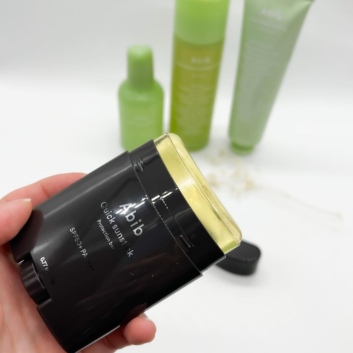 トーンアップ サンスティック シルキーバー/Abib /日焼け止め・UVケアを使ったクチコミ(9枚目)