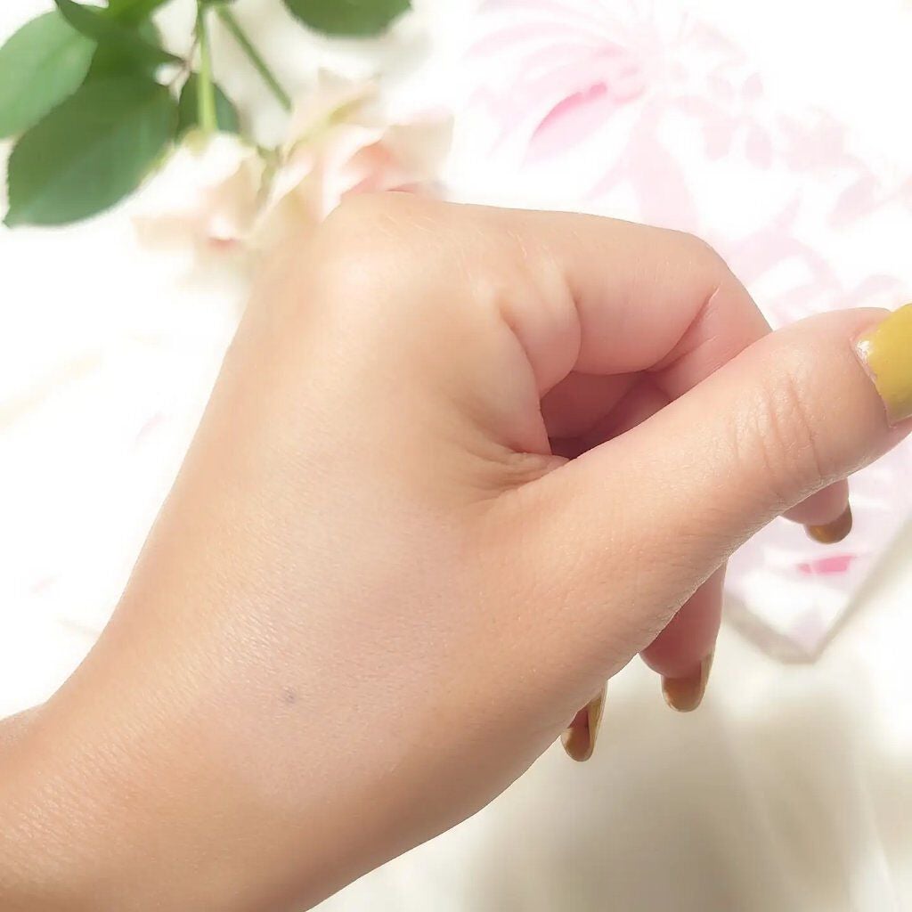 パウダーファンデーション シルキースムース/est/パウダーファンデーションを使ったクチコミ(3枚目)