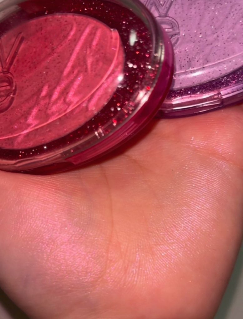 フィー グリッツストーンハイライター/fwee/パウダーハイライトを使ったクチコミ(3枚目)