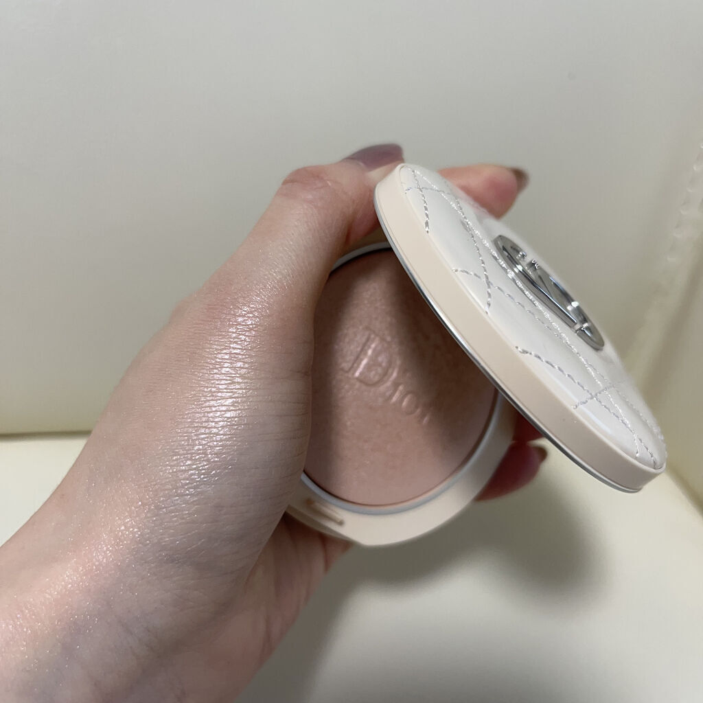 ディオールスキン フォーエヴァー クチュール ルミナイザー/Dior/プレストパウダーを使ったクチコミ（3枚目）