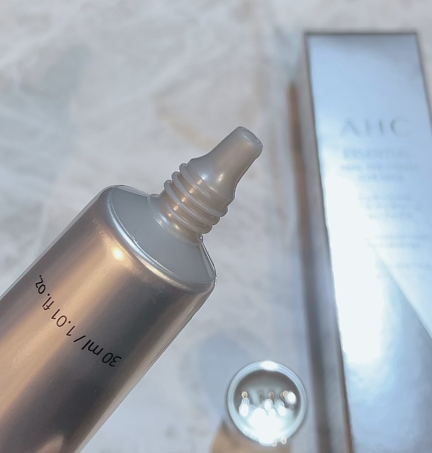 エッセンシャル リアル アイクリーム フォーフェイス/AHC/アイケア・アイクリームを使ったクチコミ（2枚目）