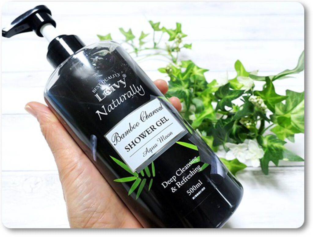 レイヴィー ファンタジーボディーシャンプー バンブーチャコール/Leivy/ボディソープを使ったクチコミ（1枚目）