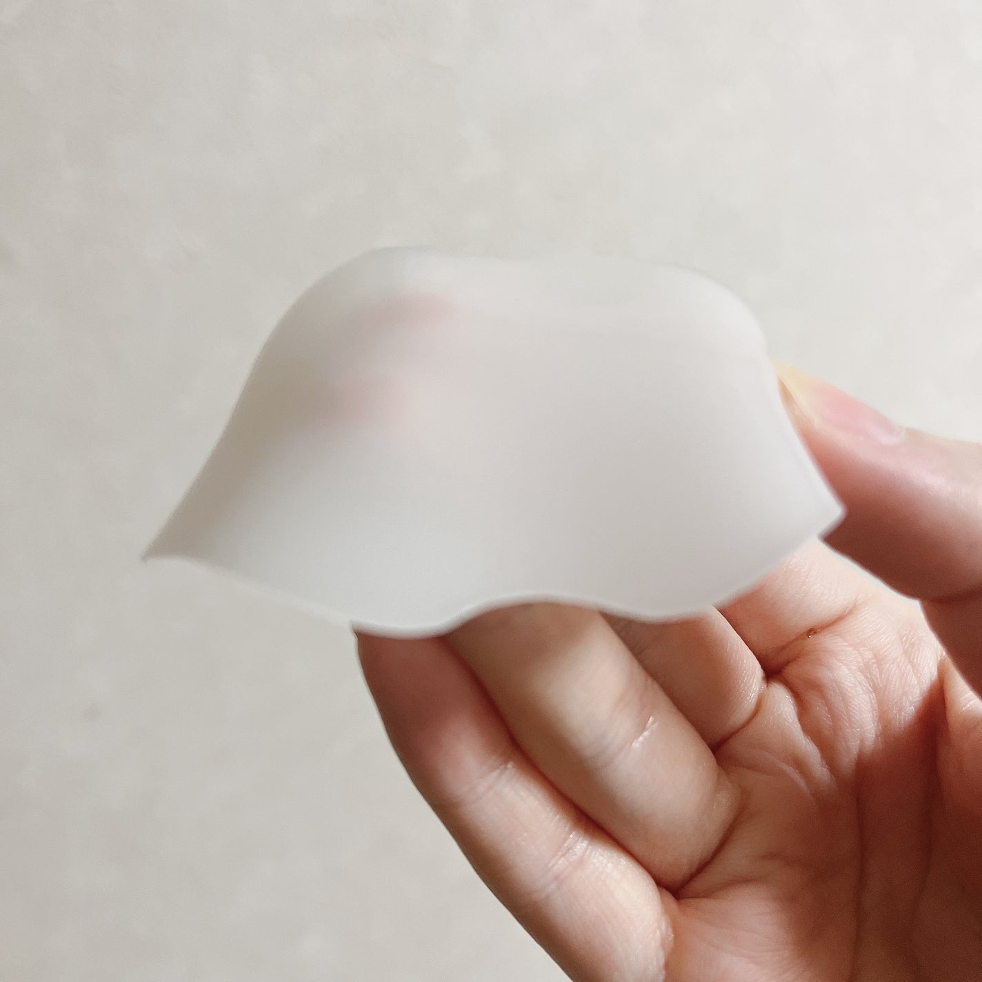 リップパック 集中トリートメントタイプ<ハーバルミックスの香り>/CHOOSY/リップマスクを使ったクチコミ(3枚目)