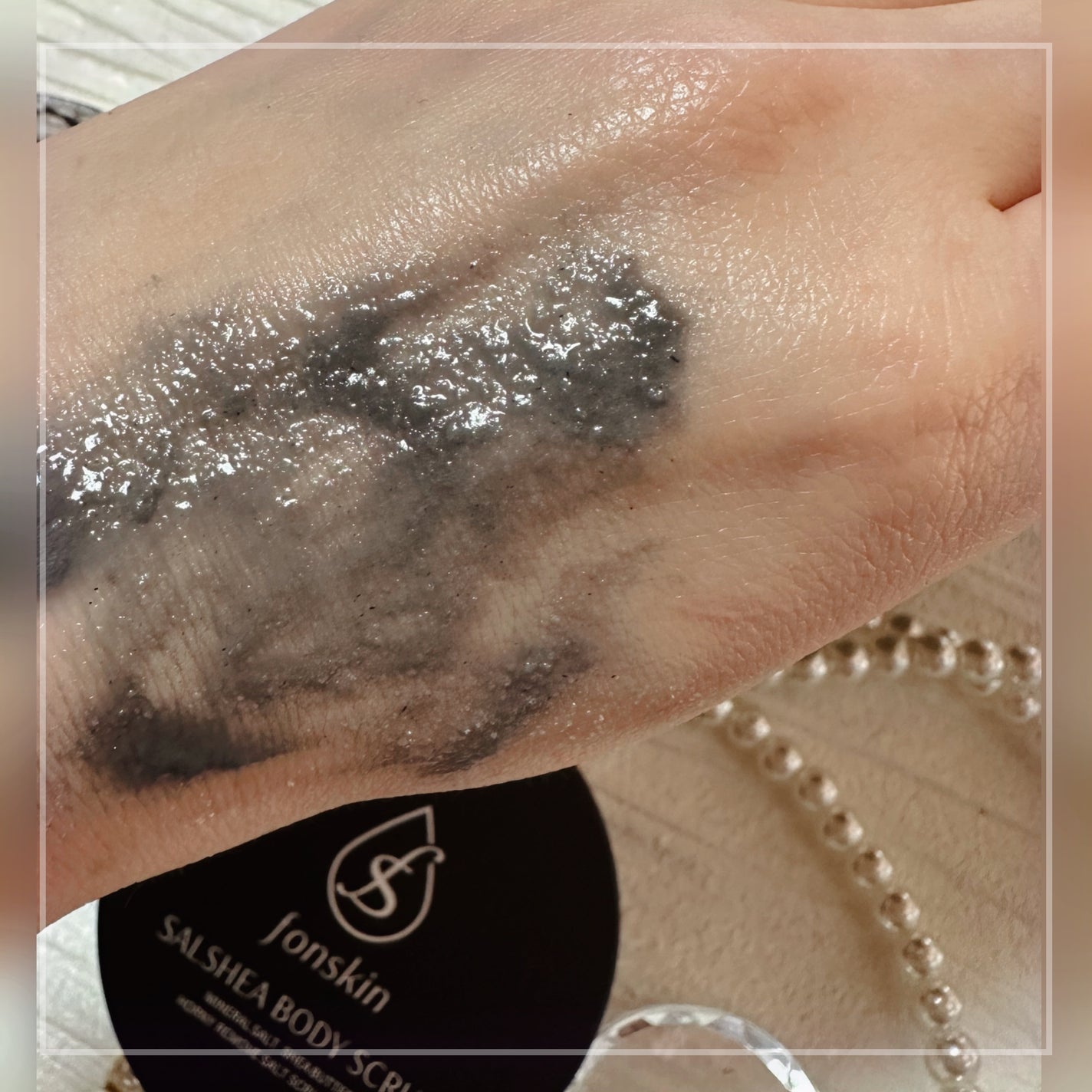 ソルシアボディスクラブ/fonskin/ボディスクラブを使ったクチコミ(4枚目)