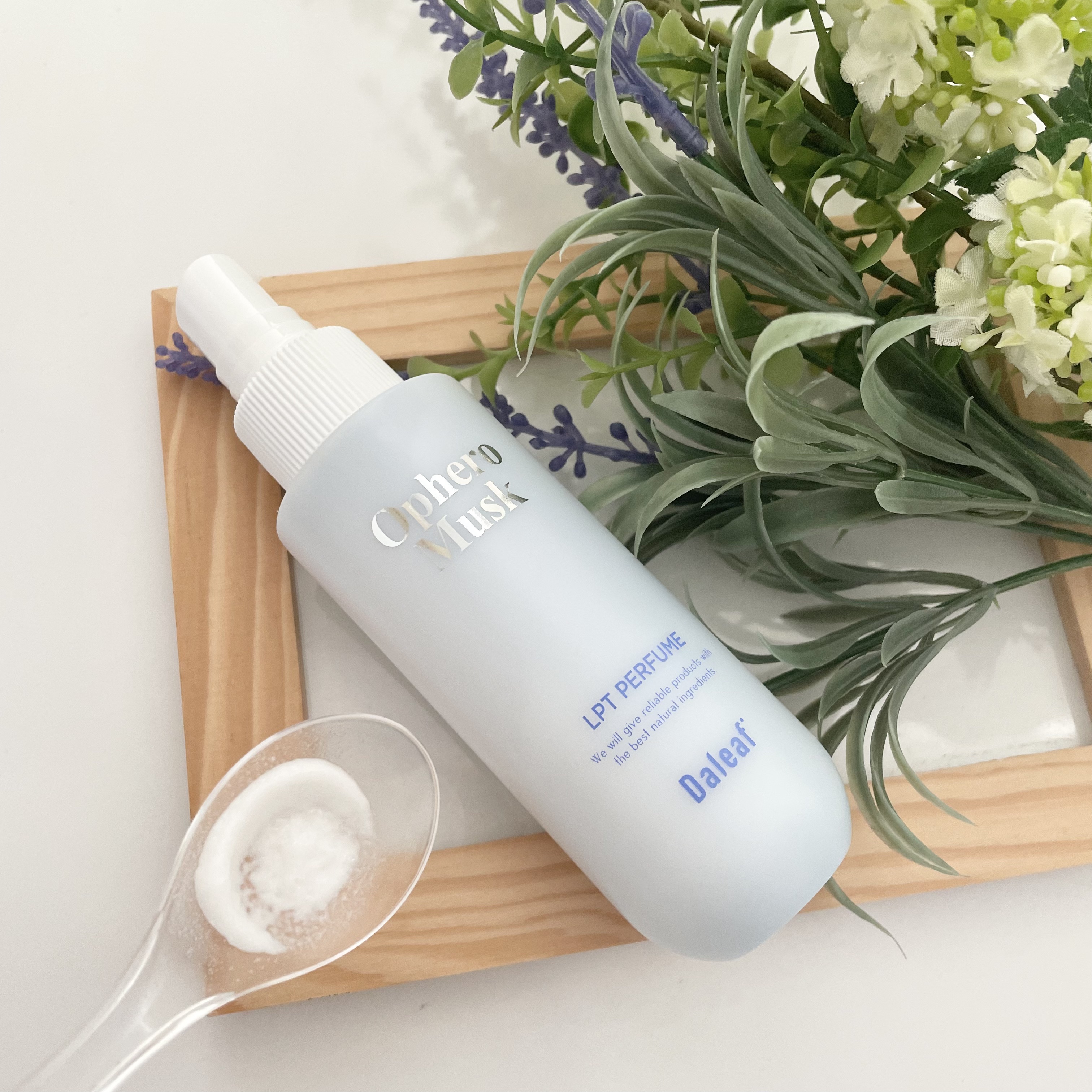 パフュームヘアパックインミスト Pink Breeze/Daleaf/アウトバストリートメントを使ったクチコミ（2枚目）