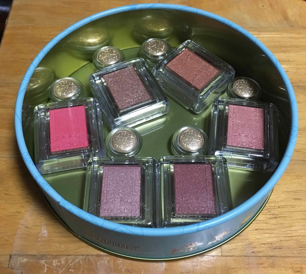 シャドーカスタマイズ/MAJOLICA MAJORCA/単色アイシャドウを使ったクチコミ（1枚目）