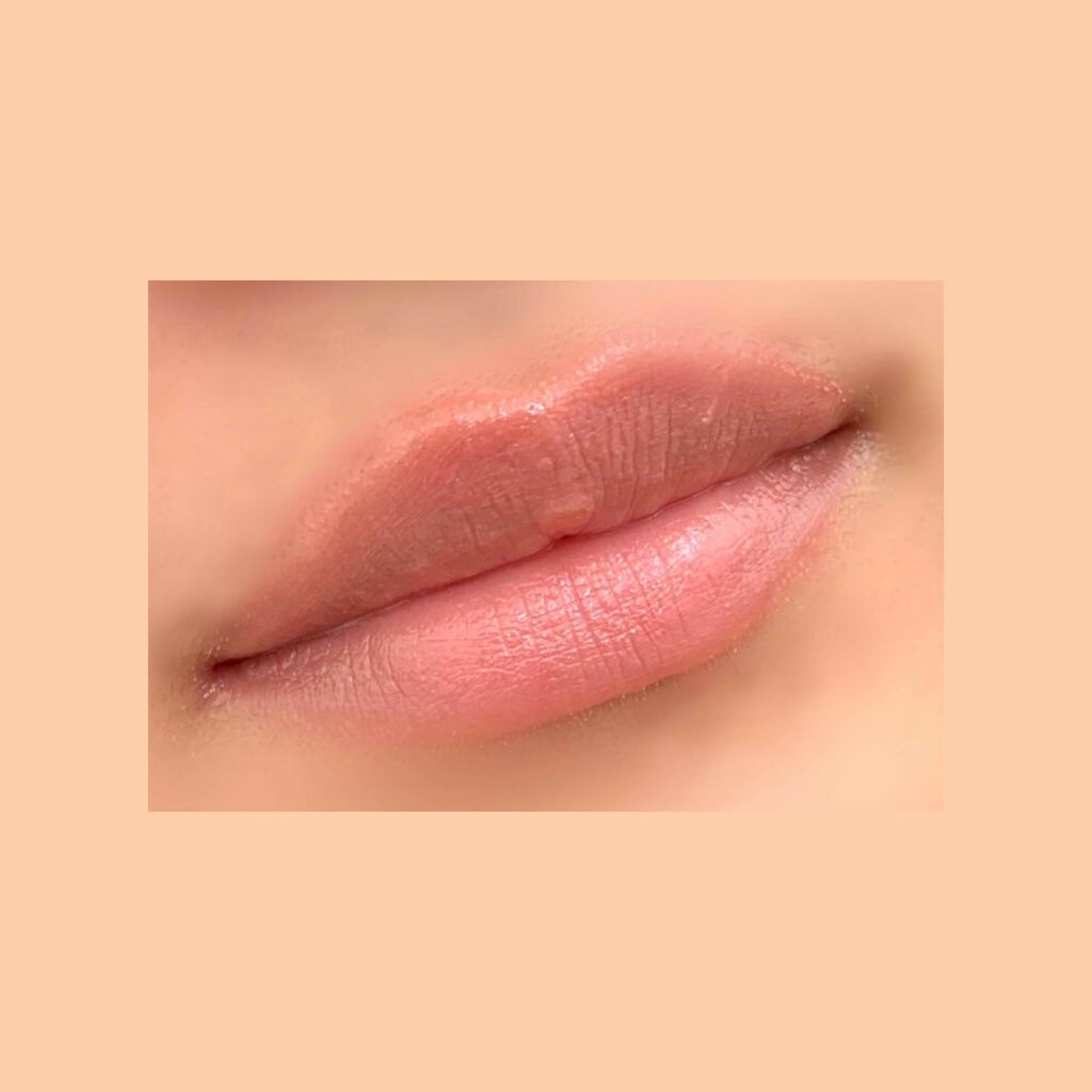 ラスティンググロスリップ/CEZANNE/口紅を使ったクチコミ（3枚目）