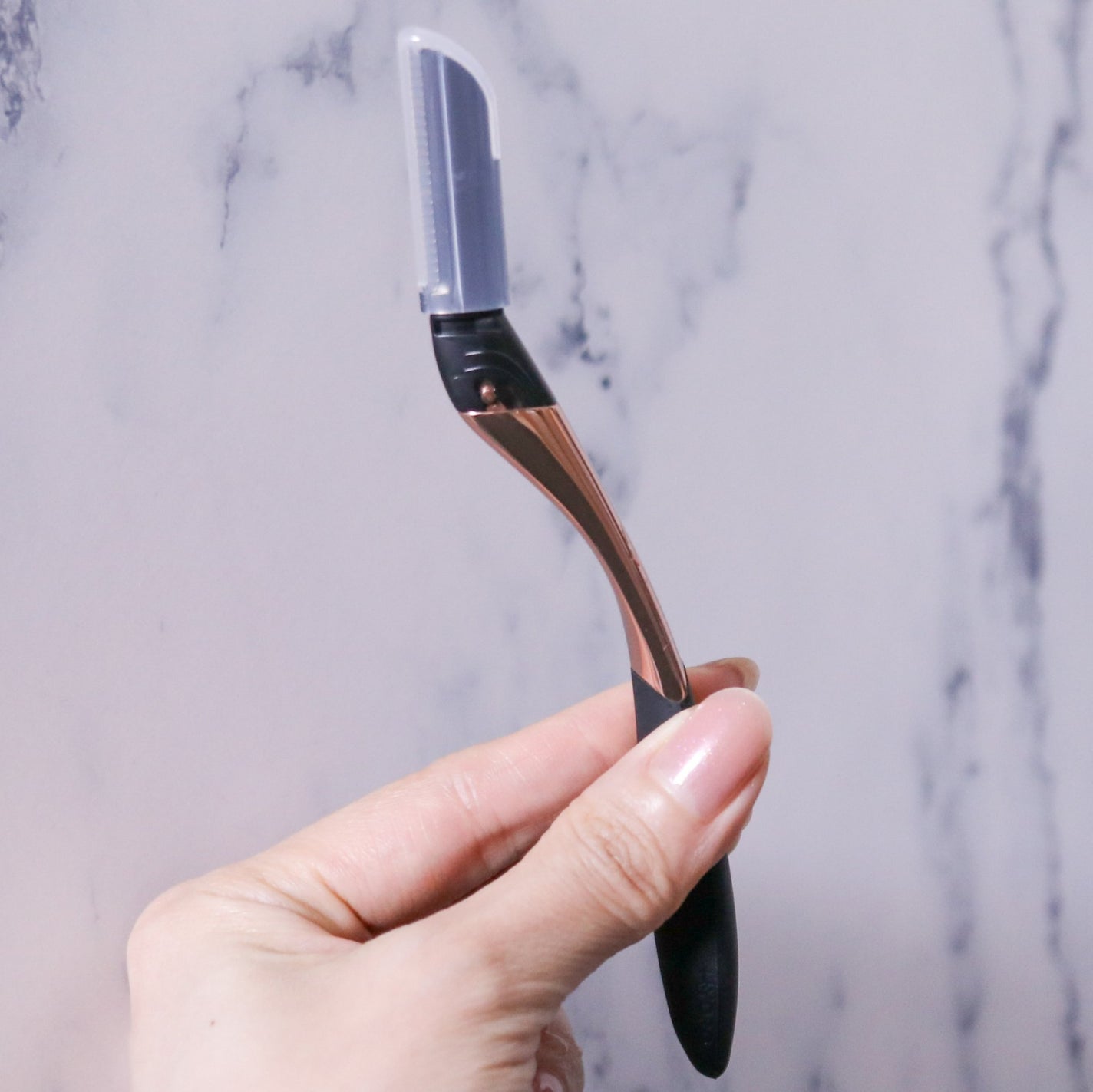 サロンプラス トーンアップ フェイススムーサー ホルダー(刃付き)/サロンプラス/シェーバーを使ったクチコミ(2枚目)