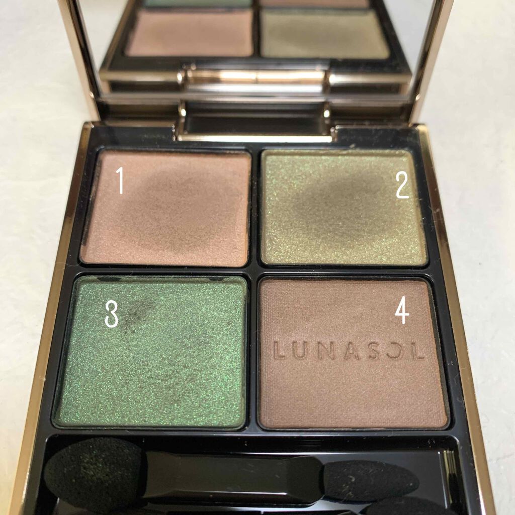 アイカラーレーション 10 Vintage Moss/LUNASOL/アイシャドウパレットを使ったクチコミ（2枚目）