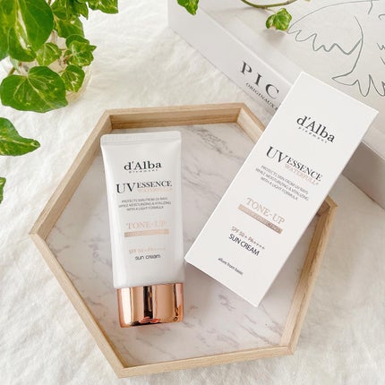 ウォータフルトーンアップサンクリーム/ダルバ/日焼け止めクリームを使ったクチコミ(1枚目)