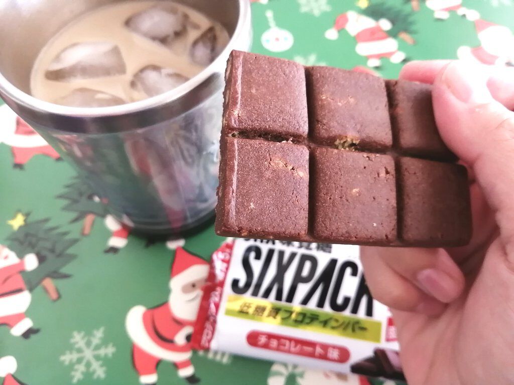 SIXPACK プロテインバー/UHA味覚糖/プロテインバーを使ったクチコミ（2枚目）