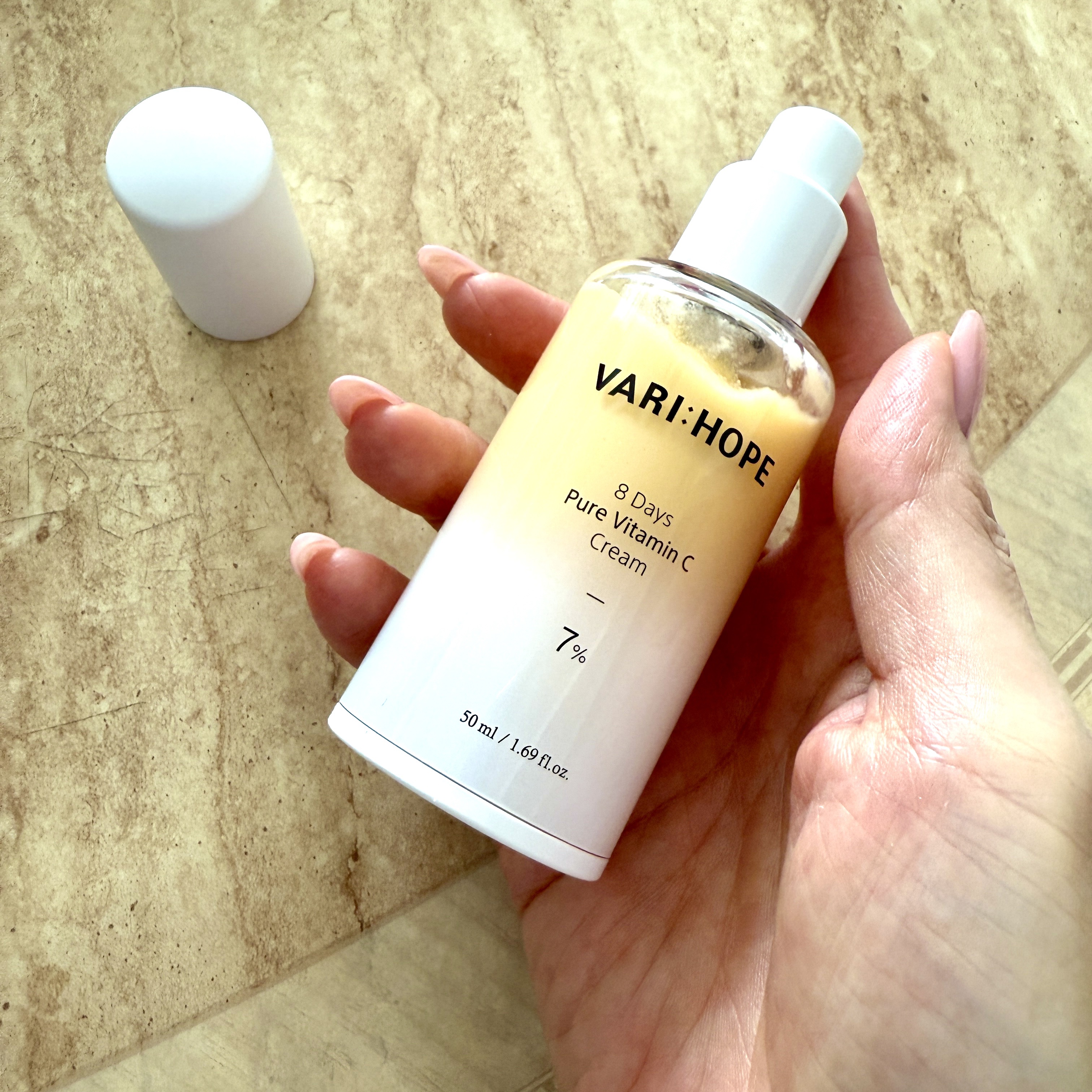 ８デイズ ピュアビタミンCクリーム/VARI:HOPE/フェイスクリームを使ったクチコミ（1枚目）