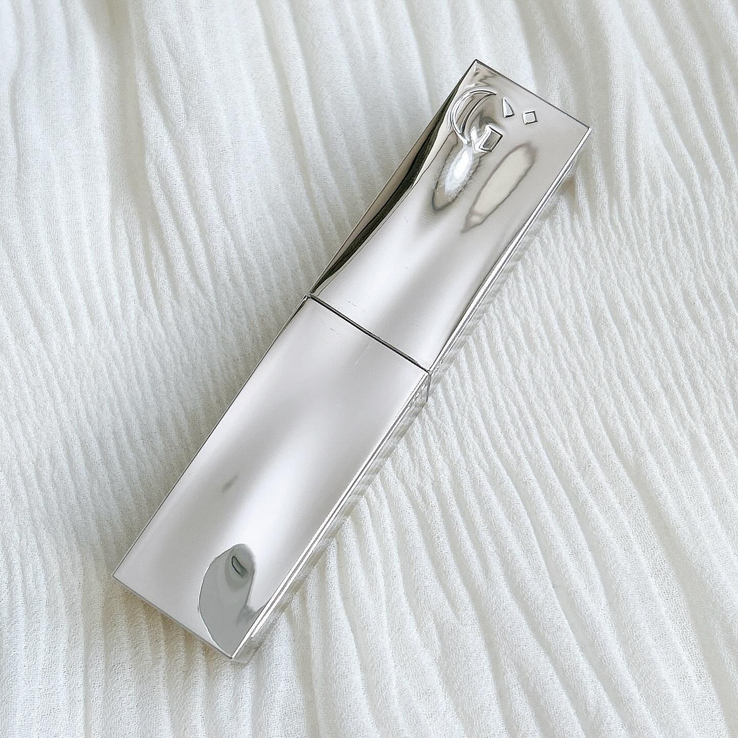 グローリップバームギフトセット Cherry So Much/Glint/メイクアップキットを使ったクチコミ（3枚目）