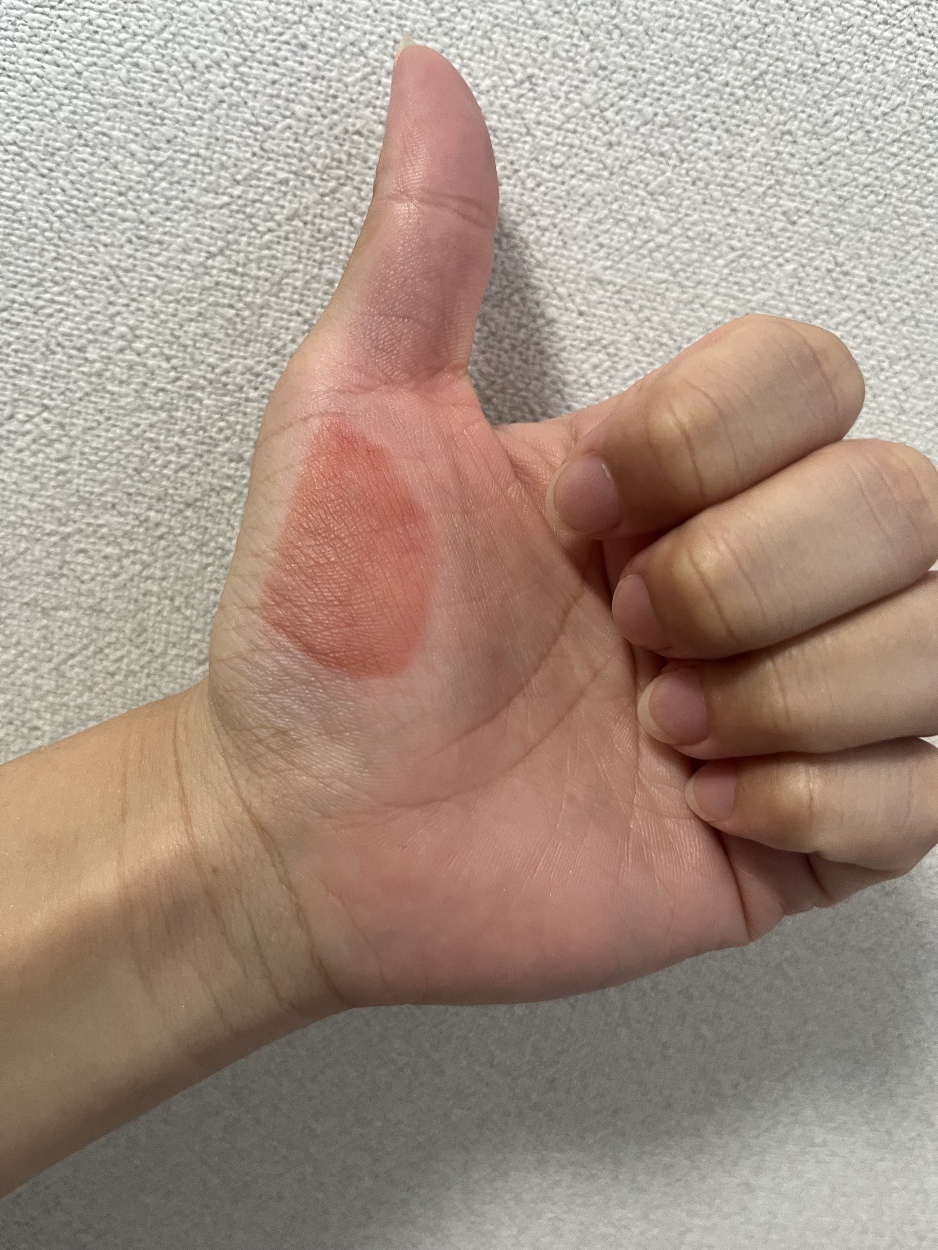 ジューシーラスティングティント/rom&nd/リップティントを使ったクチコミ（3枚目）