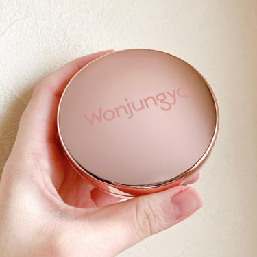 Wonjungyo ウォンジョンヨ フィッティングクッション グロウのクチコミ「Wonjungyo 
フィッティングクッション グロウ
〈02 ペールイエロー〉
13g  2.....」（3枚目）