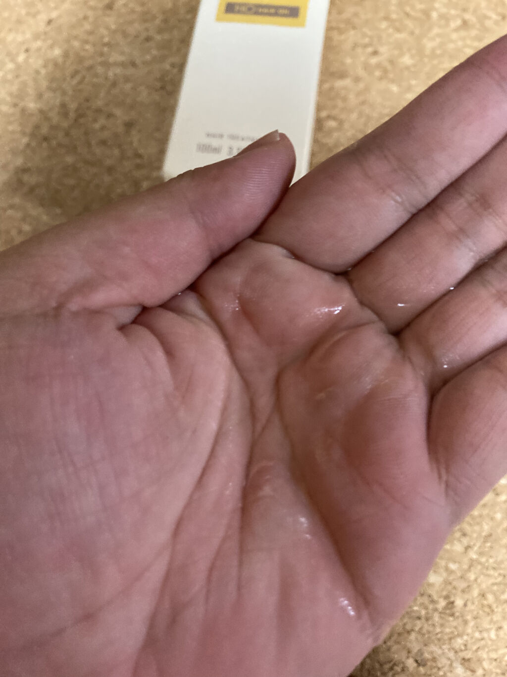 ファイブハーブス リペアリングヘアミルクセラム/L'OCCITANE/ヘアミルクを使ったクチコミ（2枚目）