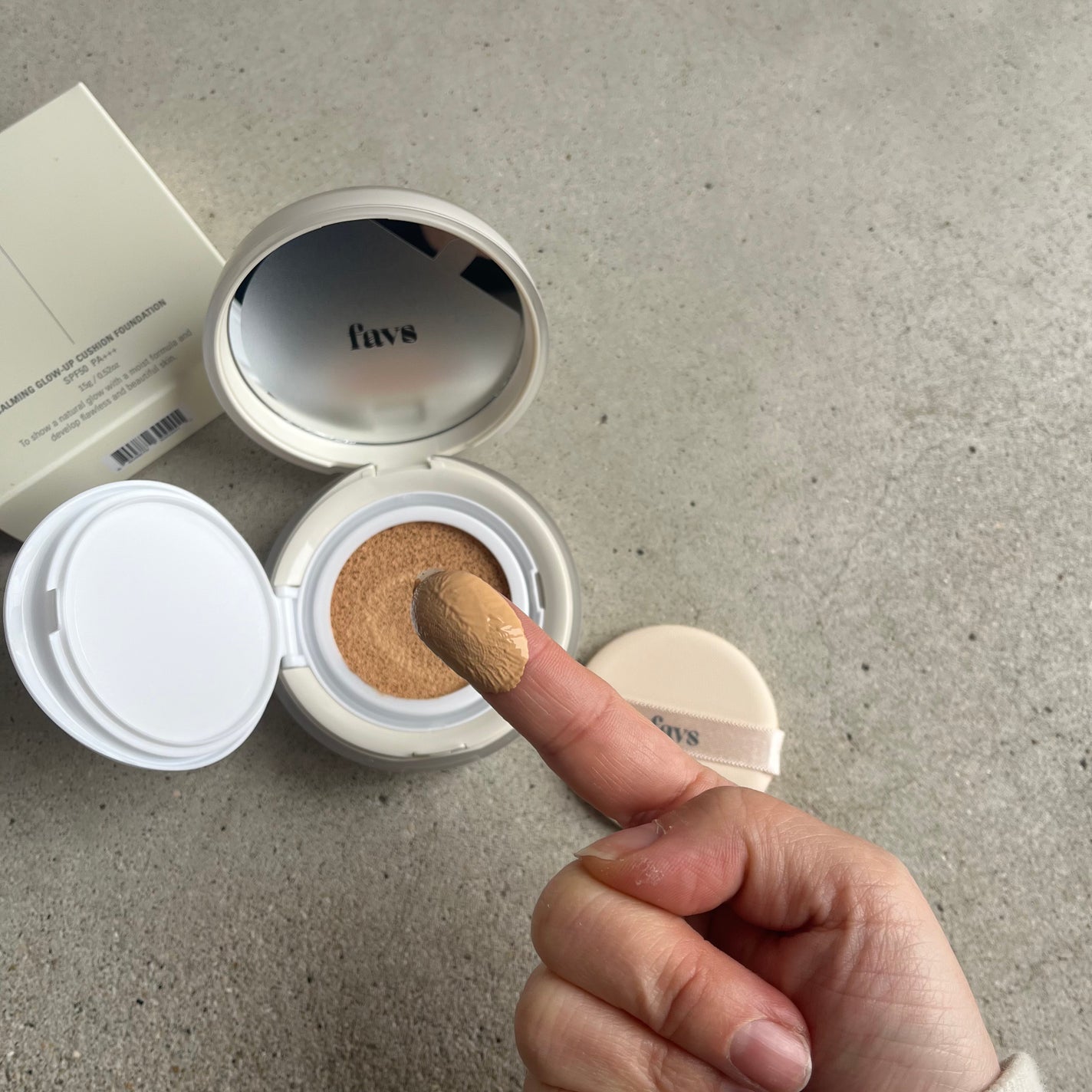 カーミンググロウアップクッションファンデーション/favs/リキッドファンデーションを使ったクチコミ(5枚目)