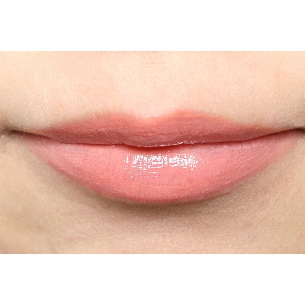 ルージュリキッドエクラ/クレ・ド・ポー ボーテ/口紅を使ったクチコミ(2枚目)