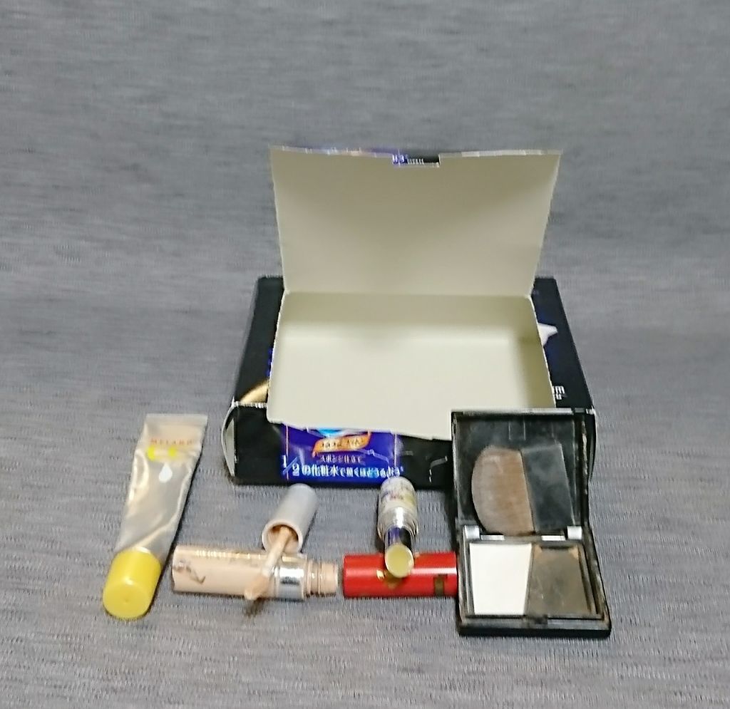 スリムクリエイトパウダー/KATE/プレストパウダーを使ったクチコミ（2枚目）