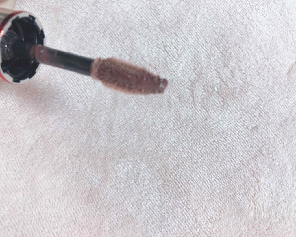 エッセンスジェルルージュ/マキアージュ/リップグロスを使ったクチコミ(1枚目)