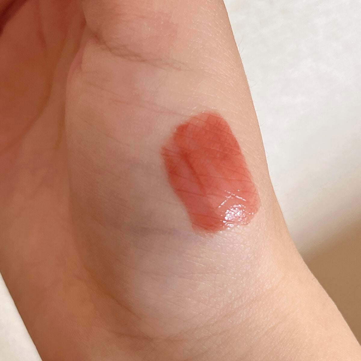 ジューシーラスティングティント/rom&nd/リップティントを使ったクチコミ(2枚目)