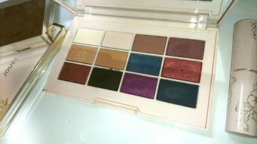 springtime in paris matte & simmer eyeshadow palette/Jouer Cosmetics/アイシャドウパレットを使ったクチコミ（1枚目）