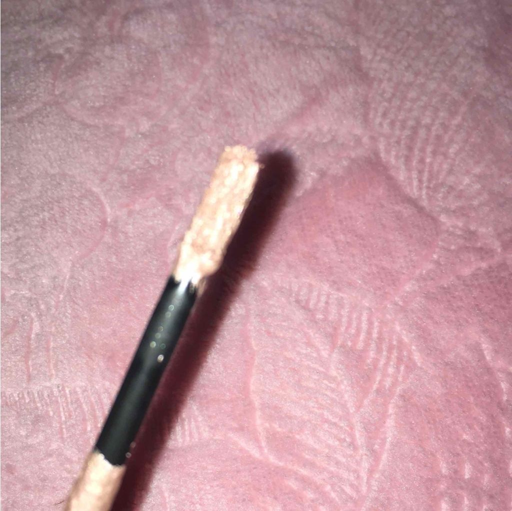 スパークリングアイグロス/スウィーツ スウィーツ/リキッドアイシャドウを使ったクチコミ(3枚目)