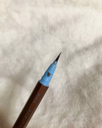 モテライナー リキッド/UZU BY FLOWFUSHI/リキッドアイライナーを使ったクチコミ(2枚目)