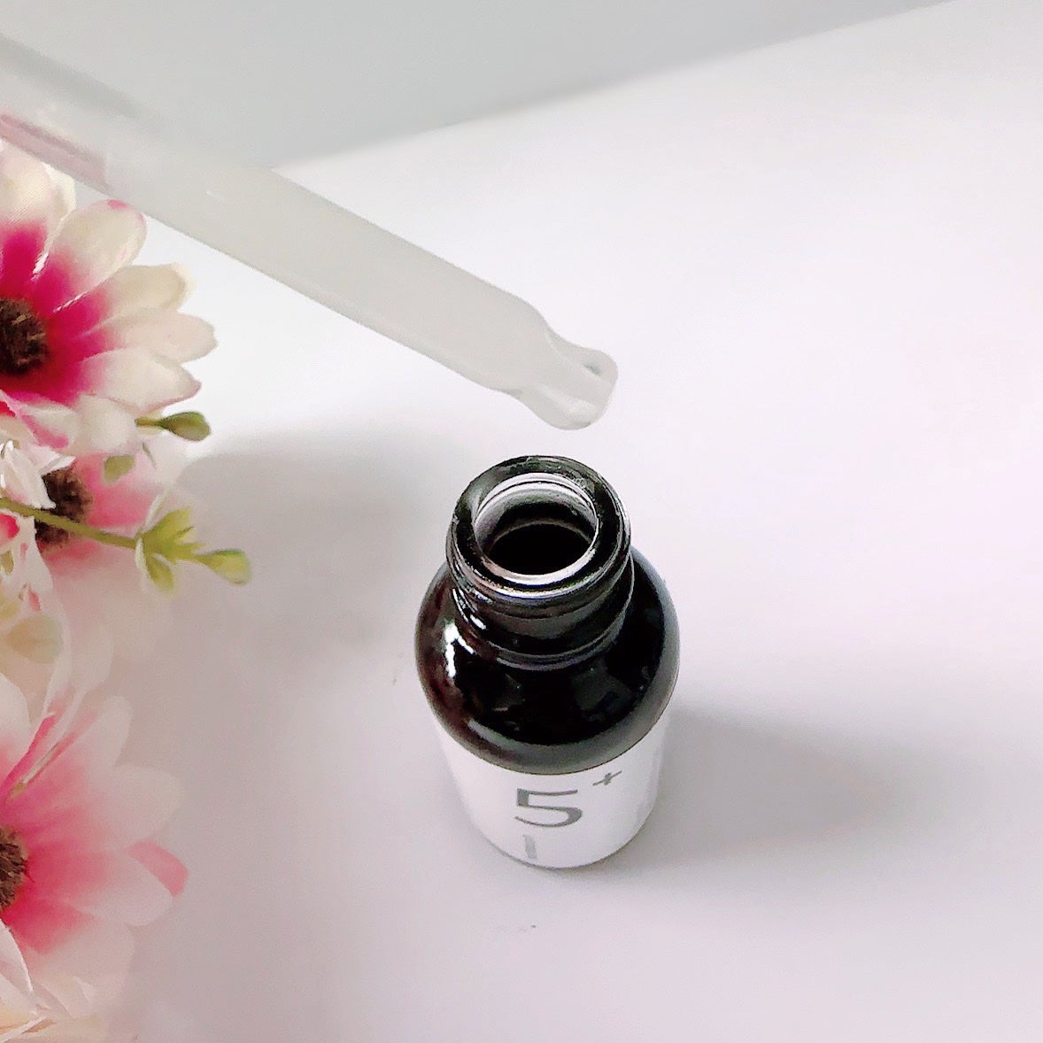 5番 白玉グルタチオンC美容液/numbuzin/美容液を使ったクチコミ(2枚目)