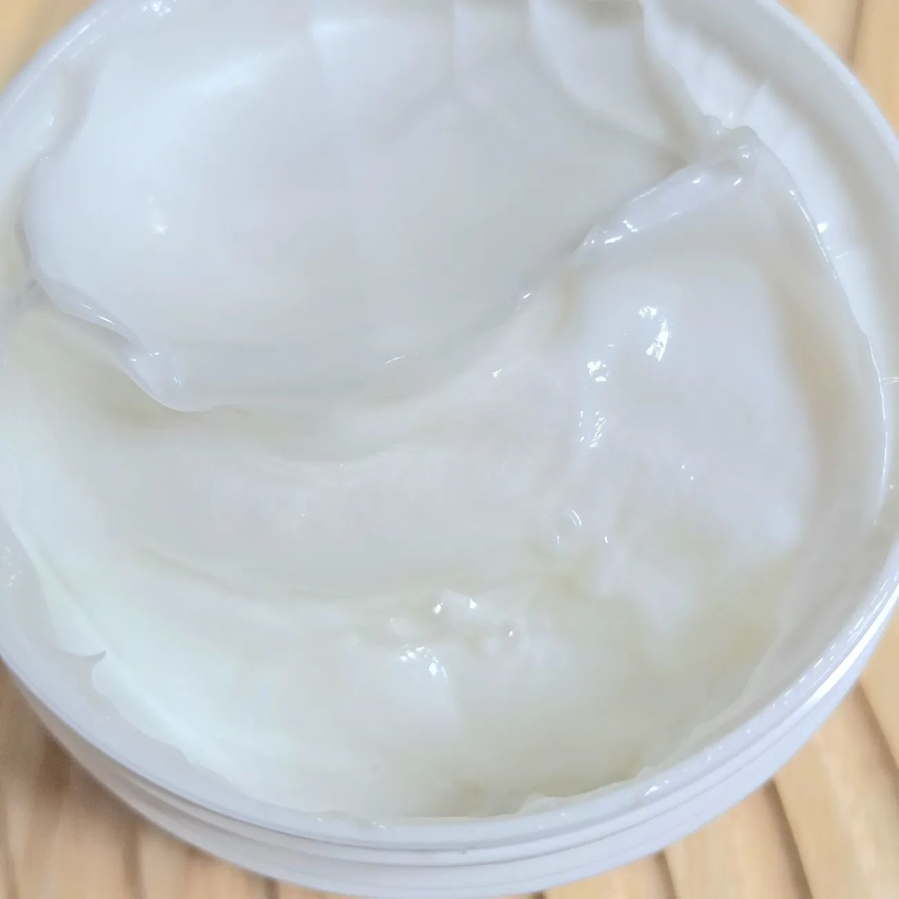 ダヴ クリームボディウォッシュ コンフォートモイスチャー/ダヴ/ボディソープを使ったクチコミ（3枚目）