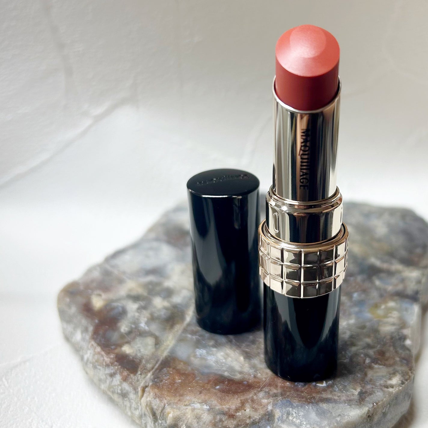 ドラマティックエッセンスルージュ/マキアージュ/口紅を使ったクチコミ(2枚目)