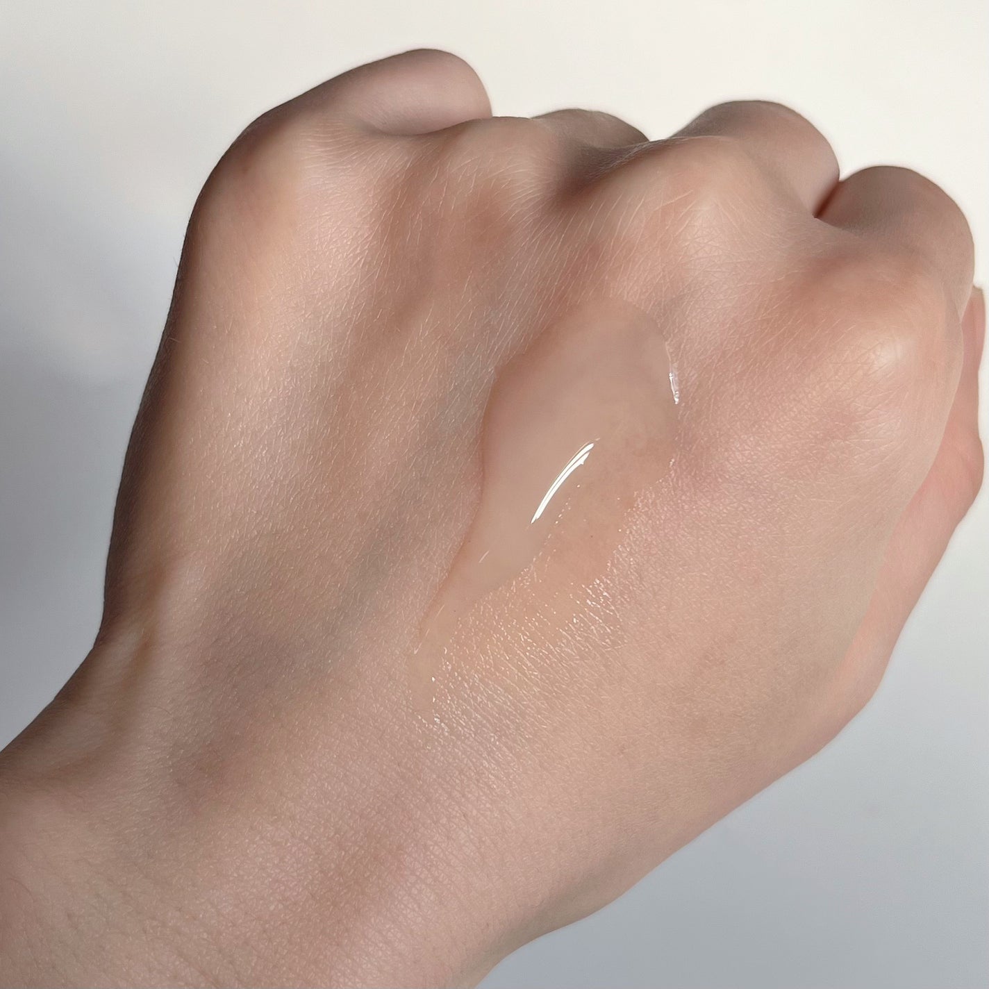 モイスチュアマイルドホワイトリンクルケア パーフェクトエッセンス/モイスチュアマイルド ホワイト/オールインワン化粧品を使ったクチコミ(5枚目)