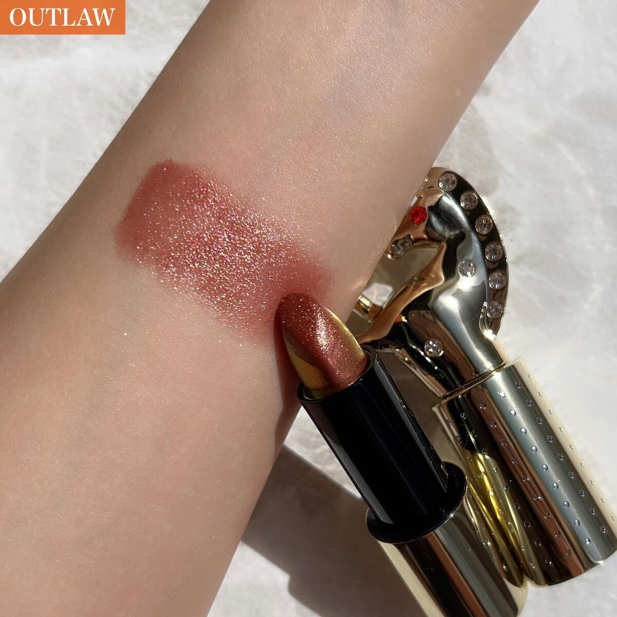 試してみた】LUCKYKISS DIAMOND LIP GLOW ISAMAYA BEAUTYの人気