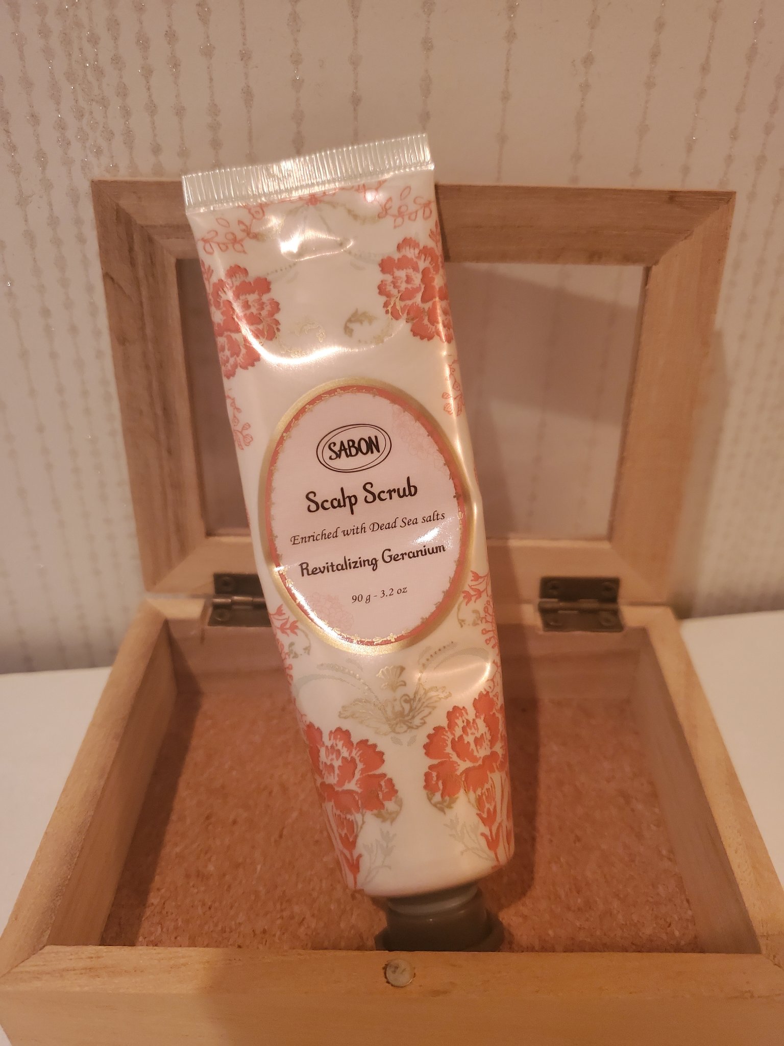 ヘッドスクラブ リプレニッシング(ゼラニウム) 90g/SABON/ヘッドスクラブを使ったクチコミ（2枚目）