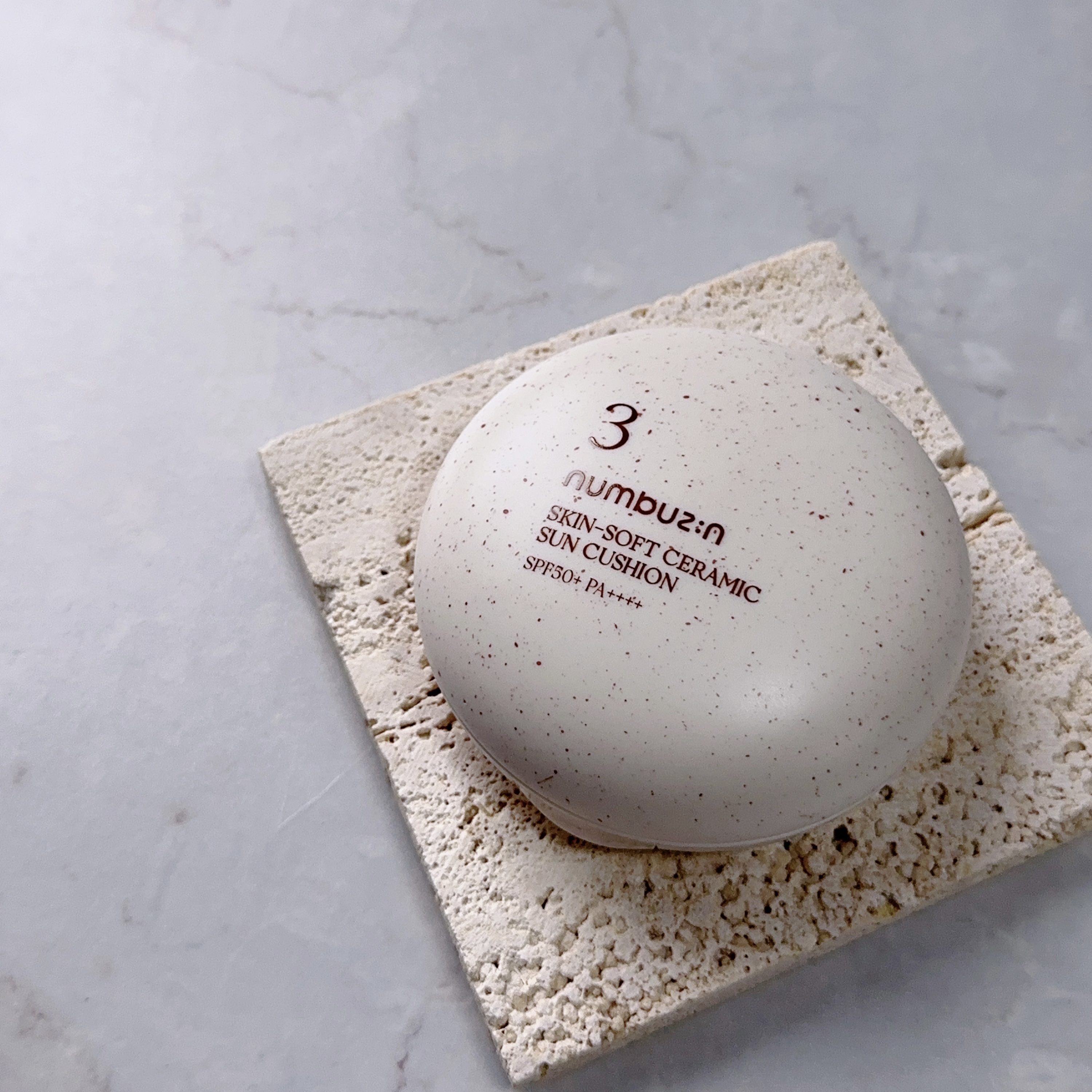 3番 ノーファンデ陶器肌トーンアップクッション/numbuzin/クッションファンデーションを使ったクチコミ（1枚目）