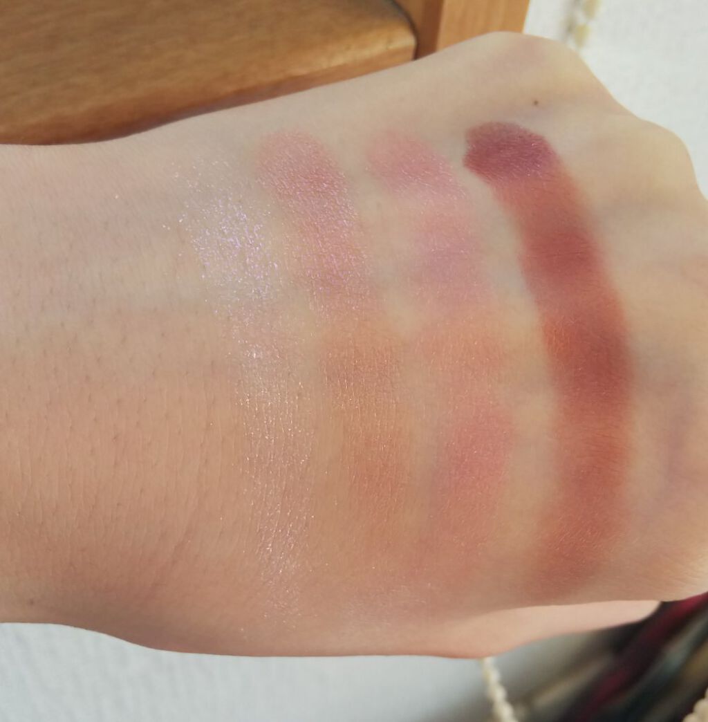 ニュアンスオンアイシャドウ/CEZANNE/アイシャドウパレットを使ったクチコミ（1枚目）