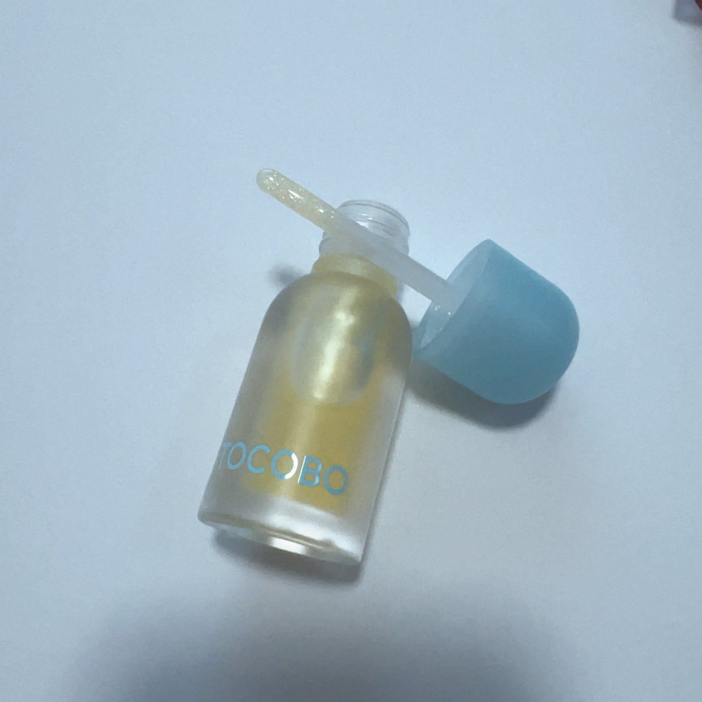 ジューシーベリープランピングリップオイル/TOCOBO/リップグロスを使ったクチコミ(4枚目)