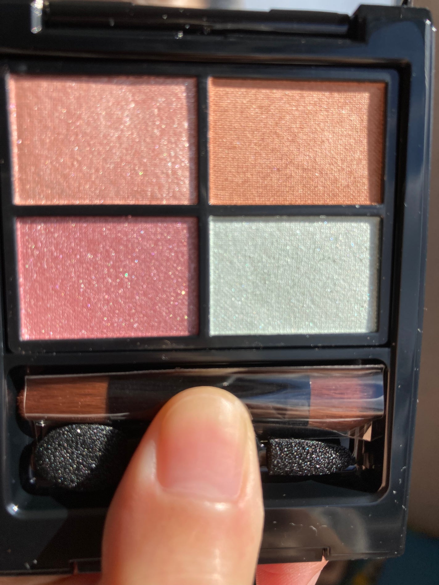 ミネラルクラッシィシャドー/エトヴォス/アイシャドウパレットを使ったクチコミ(1枚目)