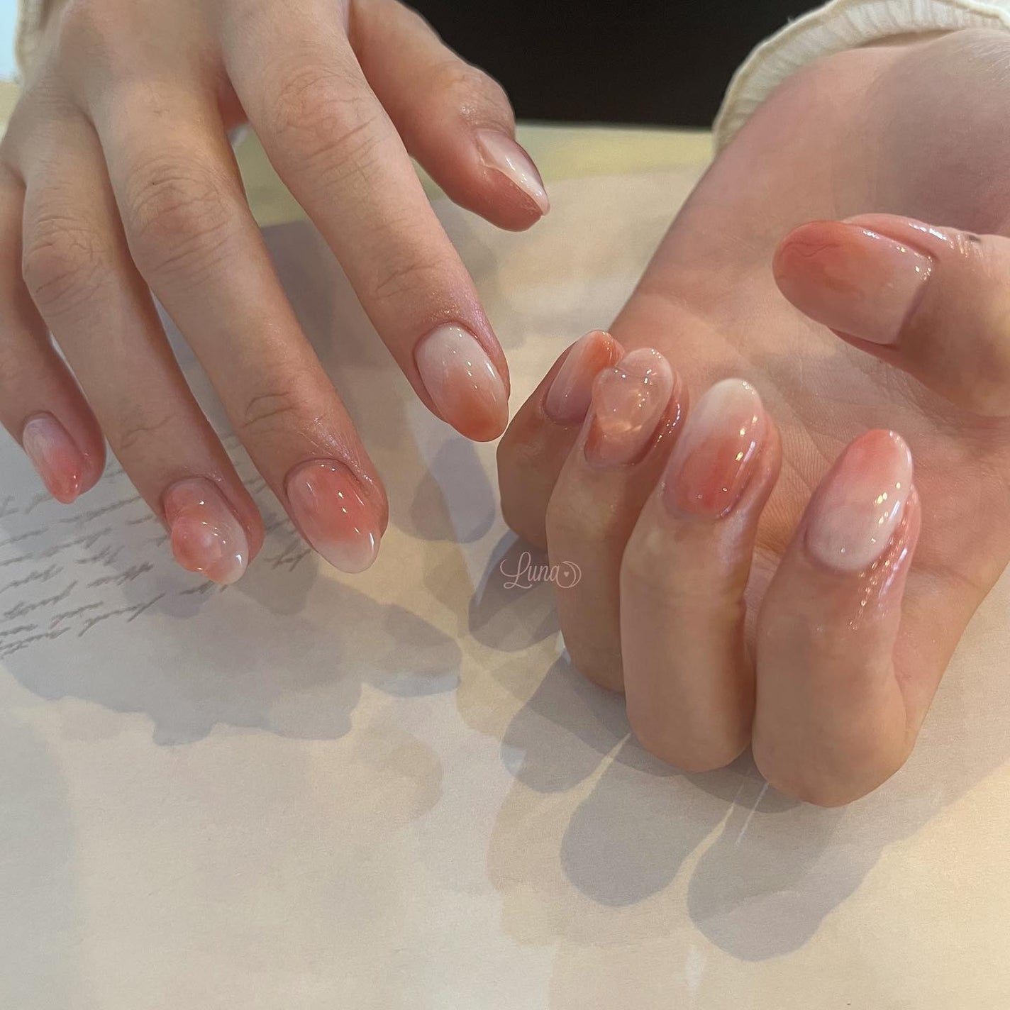 Iuna. Mizuki on LIPS 「.今年も🍑が人気の季節🫶🏻#nail#nailstagram#..」(1枚目)