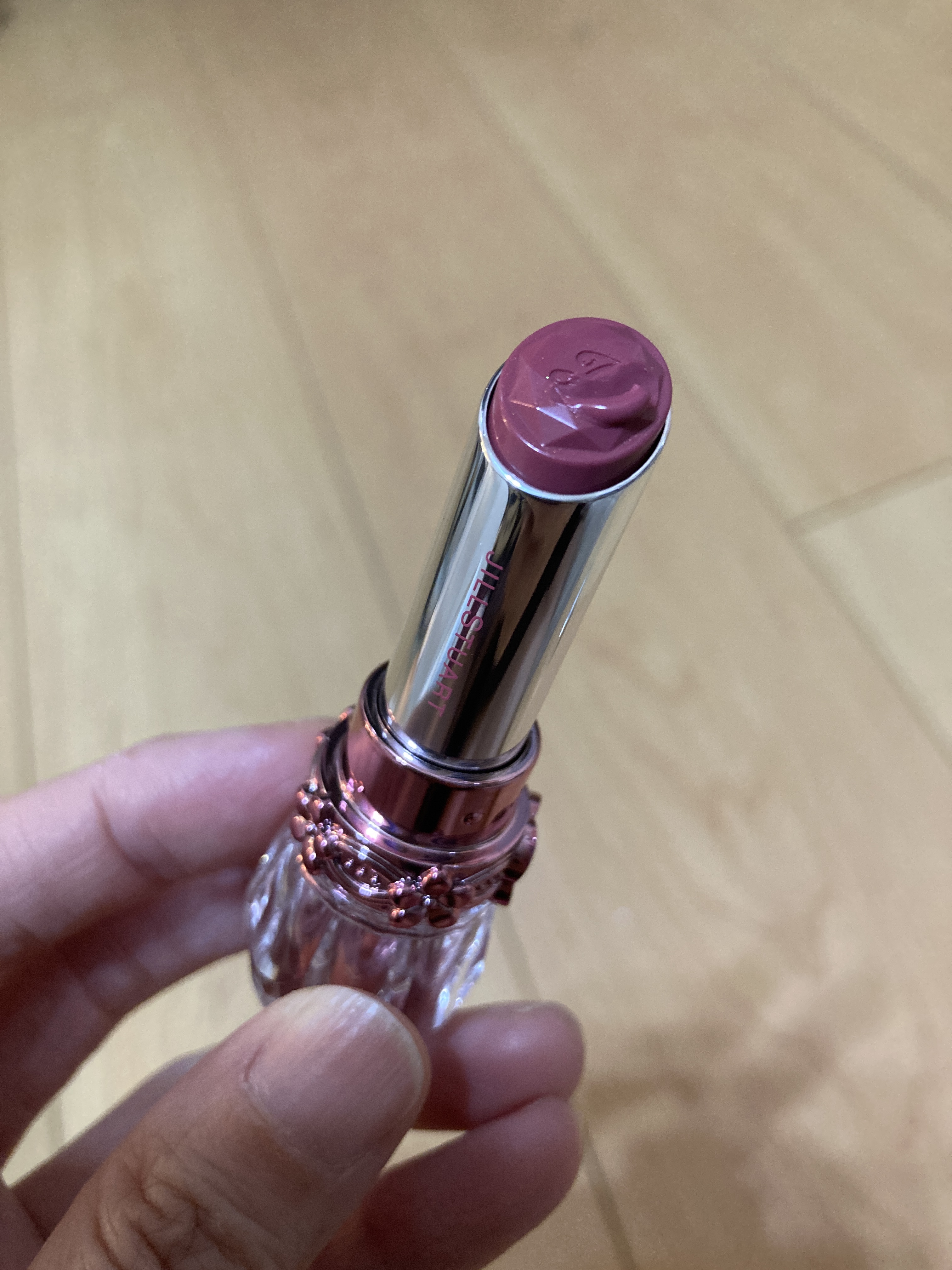 ジルスチュアート　リップブロッサム グロウ 103 berry yogurt<ギルティパフェタイム>(限定色)/JILL STUART/口紅を使ったクチコミ（1枚目）