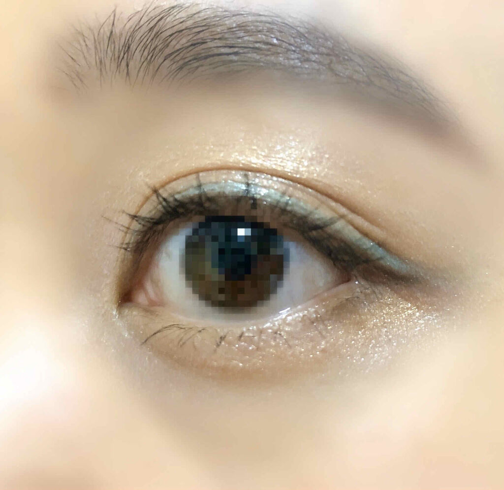 ハートハイライター マーメイドハート/MAKEUP REVOLUTION/パウダーハイライトを使ったクチコミ（3枚目）