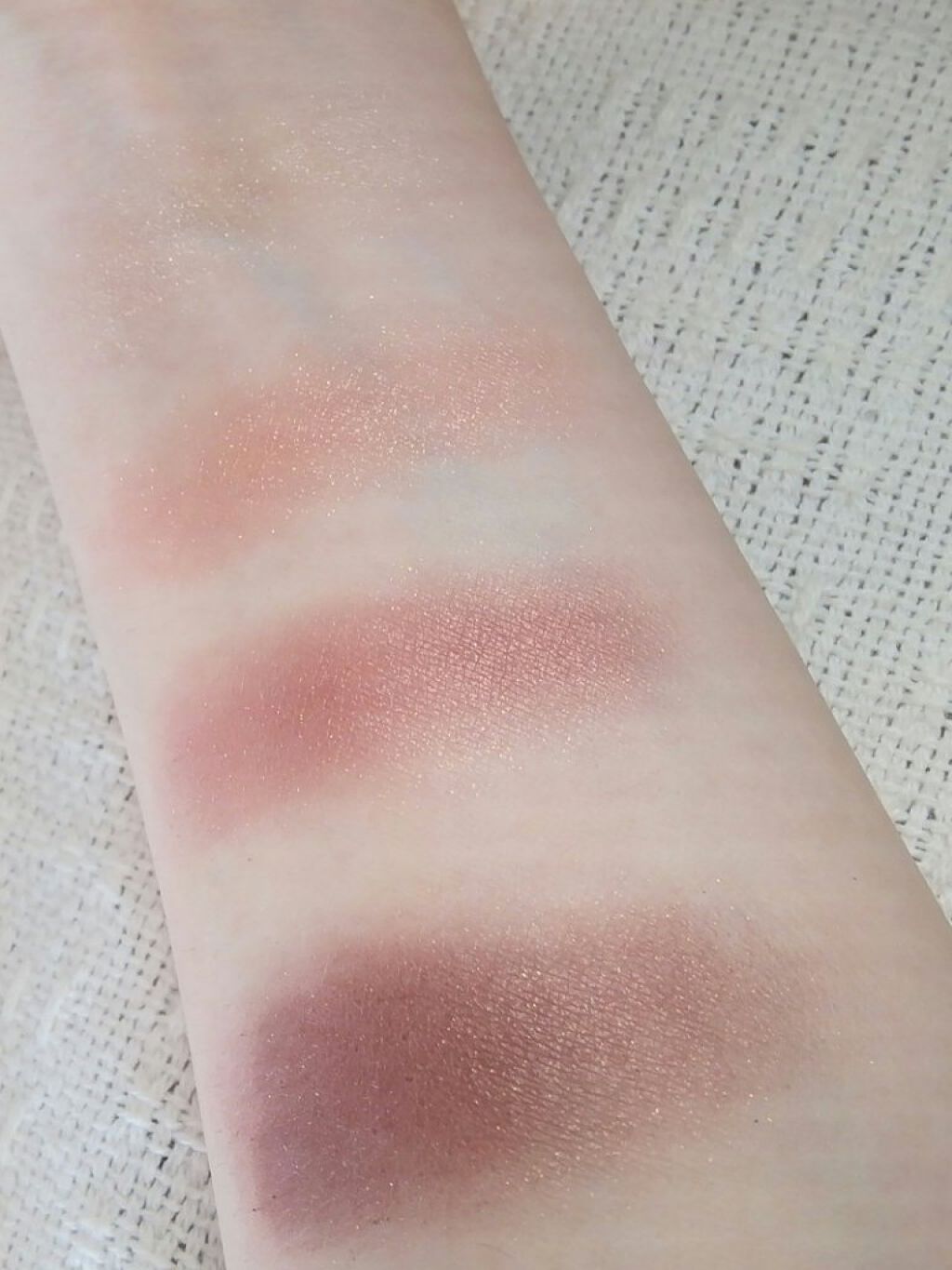 スキニーリッチシャドウ/excel/アイシャドウパレットを使ったクチコミ（2枚目）