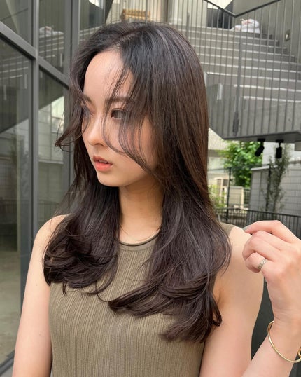 HARUNA on LIPS 「.りこちゃんトーンダウンして肌に合うカラーに✨.毛先5センチ以..」(4枚目)