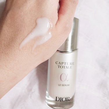 Dior カプチュール トータル ル セラムのクチコミ「当選品レビュー
──────────
#Dior
#カプチュールトータルルセラム
￥15950.....」（3枚目）