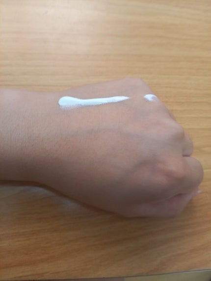 スキンアクア トーンアップUVエッセンス/スキンアクア/日焼け止めクリームを使ったクチコミ(3枚目)