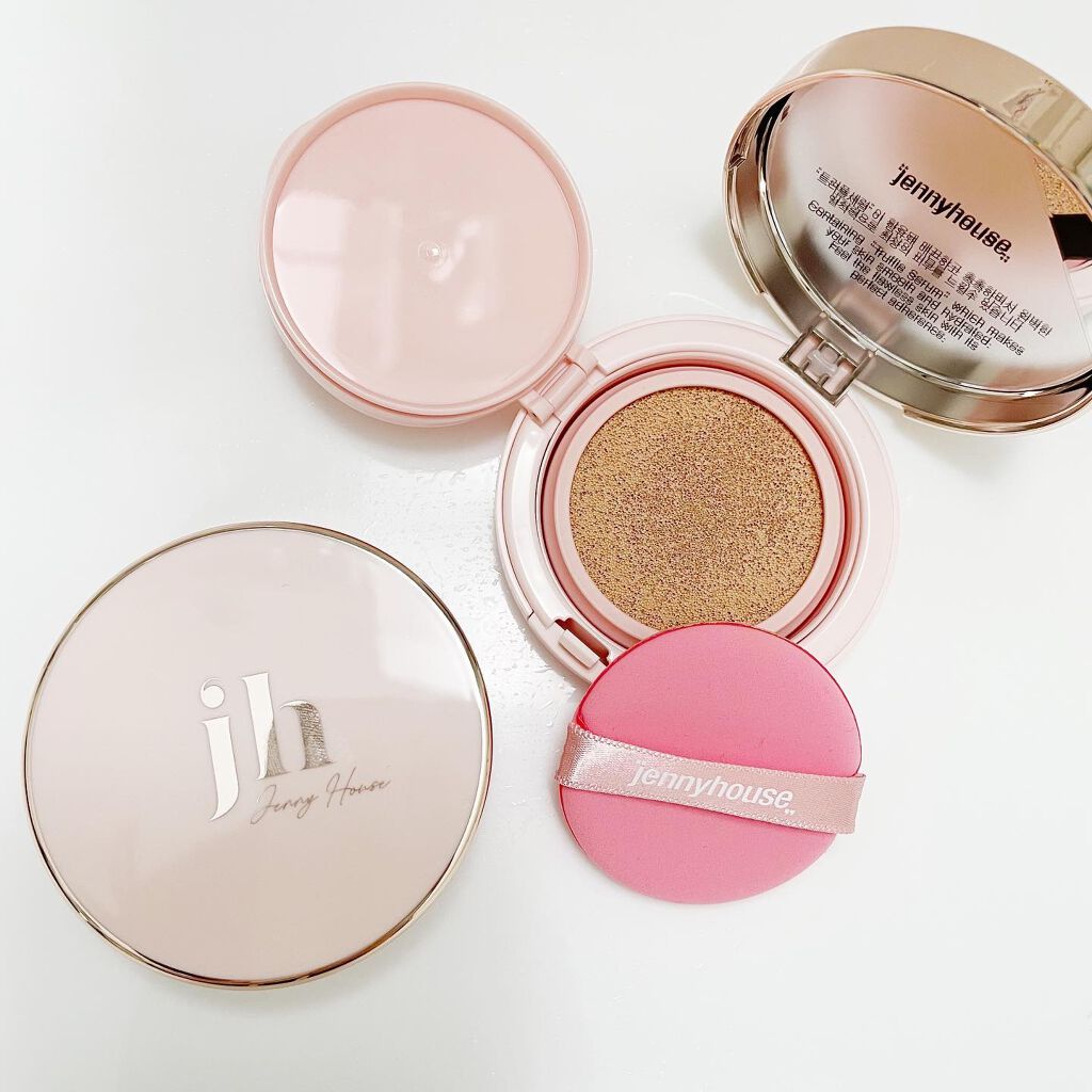 ウルトラフィットセラムクッション/jenny house/クッションファンデーションを使ったクチコミ（2枚目）