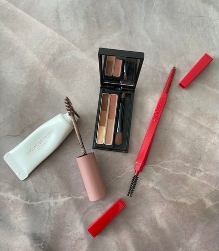 デザイニングアイブロウ3D(デュアルカラー)/KATE/パウダーアイブロウを使ったクチコミ(3枚目)