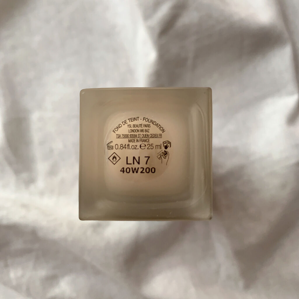 オールアワーズ リキッド LN1/YVES SAINT LAURENT BEAUTE/リキッドファンデーションを使ったクチコミ（3枚目）